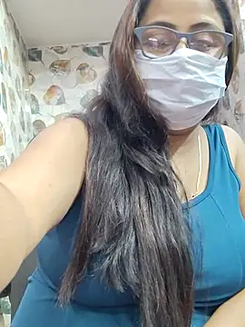 nisha 1110 online show from 10/22/25, 06:07