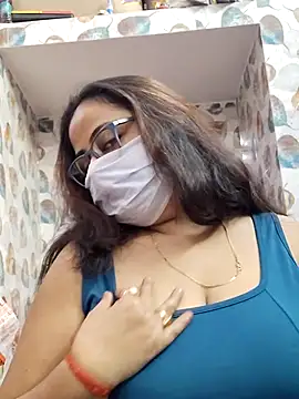 nisha 1110 online show from 11/03/25, 01:23