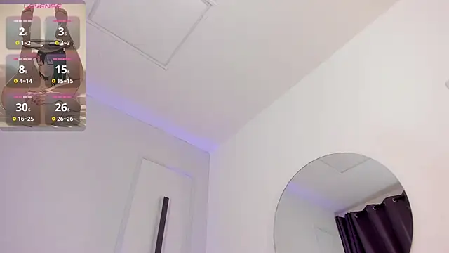 Snapshot of axaras chatting on 10/11/25, 12:58 axaras online show from 10/11/25, 12:58