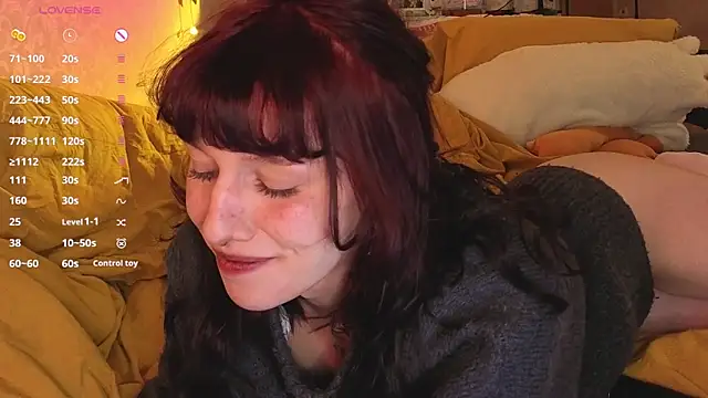 LeelooYolo online show from 06/16/26, 10:01