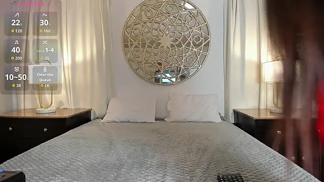 Snapshot of Bambi_cutee chatting on 11/18/25, 11:47 Bambi cutee online show from 11/18/25, 11:47