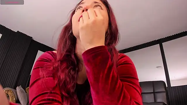 MissKathyfox online show from 04/30/26, 03:29