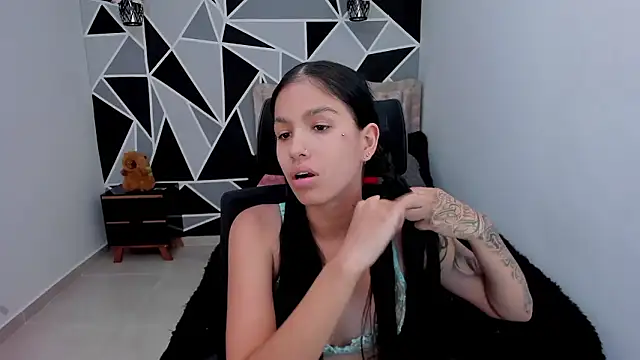valeria-duarte online show from 01/15/26, 08:34