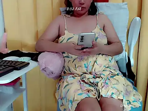 nesianhottits online show from 06/11/26, 12:32