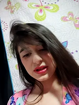 LiliCarterm online show from 10/27/25, 06:17