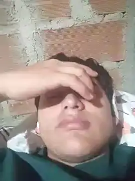 Snapshot of HOMBRESUPERHOT chatting on 11/02/25, 02:30 HOMBRESUPERHOT online show from 11/02/25, 02:30