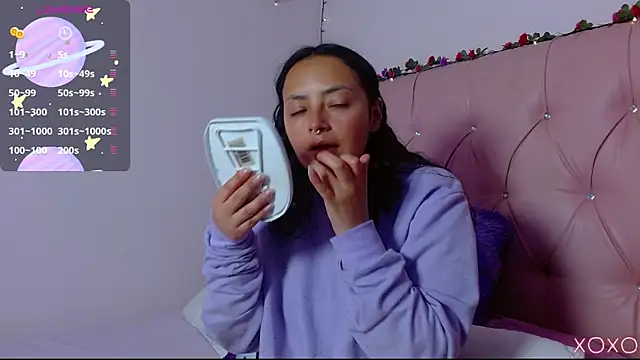 manumeow1 online show from 12/02/25, 10:16