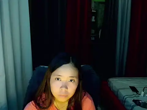 Snapshot of lovelysluttyxx chatting on 09/22/25, 06:15 lovelysluttyxx online show from 09/22/25, 06:15