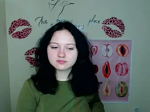 Snapshot of LadyAlice_ chatting on 11/06/25, 07:20 LadyAlice online show from 11/06/25, 07:20