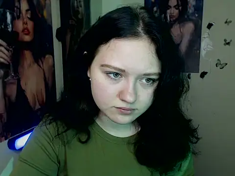 Snapshot of LadyAlice_ chatting on 11/24/25, 06:57 LadyAlice online show from 11/24/25, 06:57