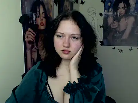 Snapshot of LadyAlice_ chatting on 12/02/25, 06:52 LadyAlice online show from 12/02/25, 06:52