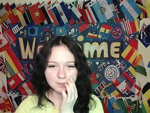 Snapshot of LadyAlice_ chatting on 12/18/25, 06:52 LadyAlice online show from 12/18/25, 06:52