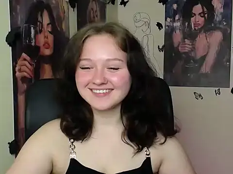 Snapshot of LadyAlice_ chatting on 05/22/26, 05:58 LadyAlice online show from 05/22/26, 05:58