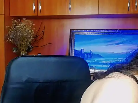 Snapshot of LadyAlice_ chatting on 06/15/26, 06:26 LadyAlice online show from 06/15/26, 06:26
