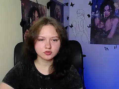 LadyAlice  online show from 06/23/26, 05:49