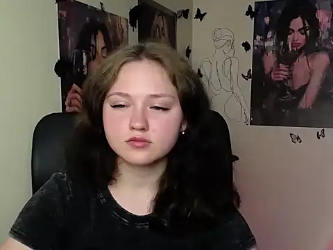 LadyAlice  online show from 06/24/26, 06:07