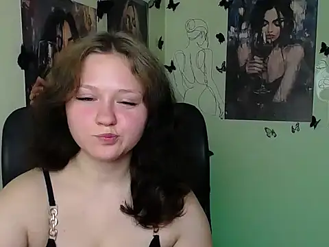LadyAlice  online show from 06/29/26, 06:19