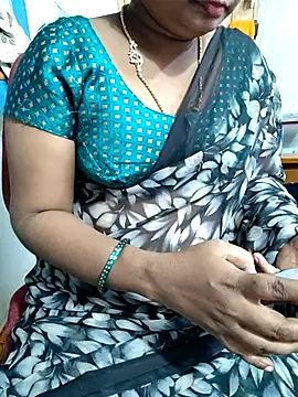 Snapshot of lolida69thamil chatting on 11/09/25, 06:23 lolida69thamil online show from 11/09/25, 06:23