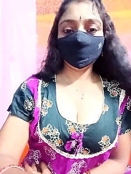 hotsana79 online show from 09/23/25, 12:13