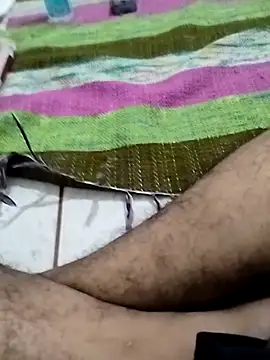 dhruve2010 online show from 10/05/25, 08:18