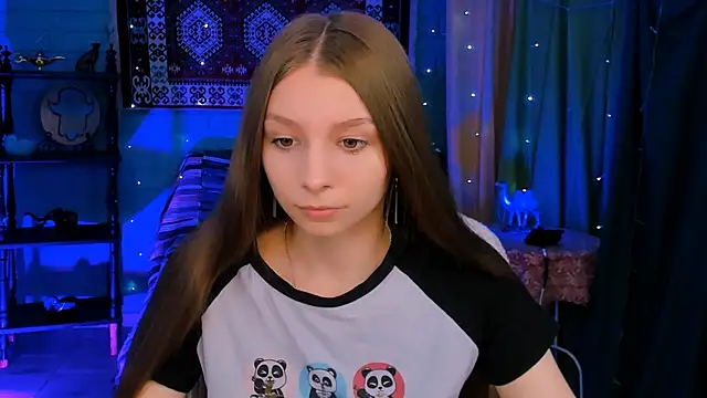 JulieDaniel online show from 06/10/26, 04:12