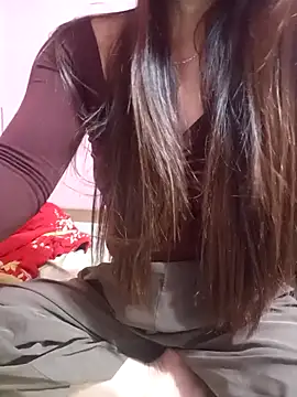 Snapshot of NG_N chatting on 11/19/25, 02:39 NG N online show from 11/19/25, 02:39