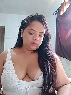 Snapshot of NALLANDA chatting on 09/16/25, 11:11 NALLANDA online show from 09/16/25, 11:11