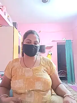 Snapshot of biggbobbsgirl chatting on 09/13/25, 04:51 biggbobbsgirl online show from 09/13/25, 04:51