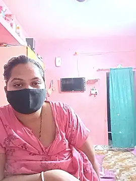 Snapshot of biggbobbsgirl chatting on 09/21/25, 06:53 biggbobbsgirl online show from 09/21/25, 06:53