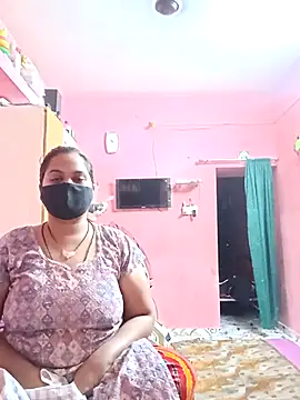 Snapshot of biggbobbsgirl chatting on 10/16/25, 05:14 biggbobbsgirl online show from 10/16/25, 05:14