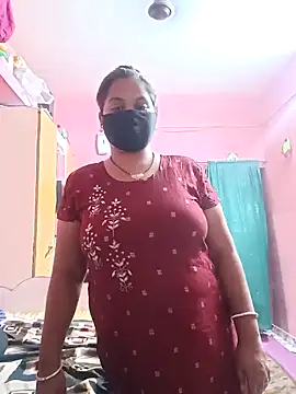 Snapshot of biggbobbsgirl chatting on 10/23/25, 06:28 biggbobbsgirl online show from 10/23/25, 06:28