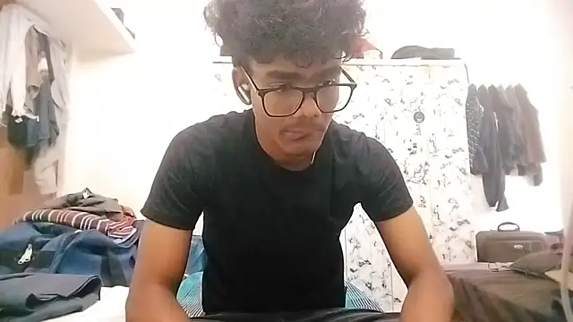 Rahulisagoodguy online show from 10/16/25, 06:03