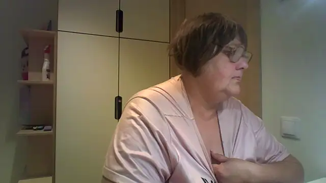 rewa666 online show from 09/09/25, 04:23