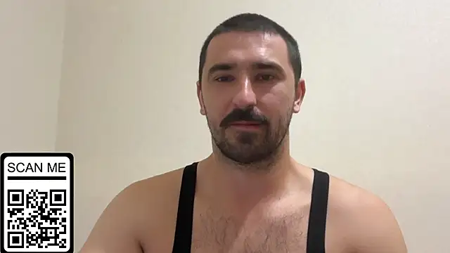 Snapshot of Hard_to_Obey chatting on 09/21/25, 06:31 Hard to Obey online show from 09/21/25, 06:31