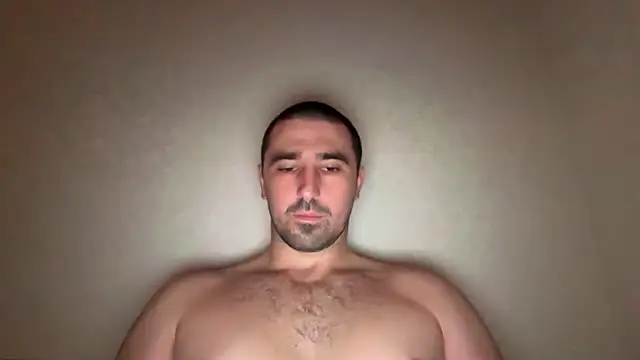 Snapshot of Hard_to_Obey chatting on 11/16/25, 12:11 Hard to Obey online show from 11/16/25, 12:11