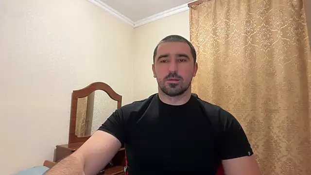 Snapshot of Hard_to_Obey chatting on 11/22/25, 05:23 Hard to Obey online show from 11/22/25, 05:23