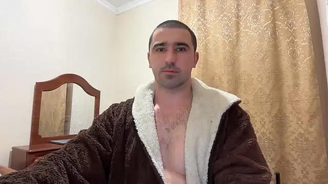 Snapshot of Hard_to_Obey chatting on 12/01/25, 08:03 Hard to Obey online show from 12/01/25, 08:03