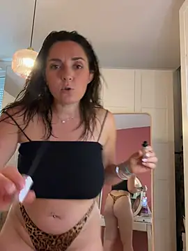 chloedlm5 online show from 07/30/26, 09:08