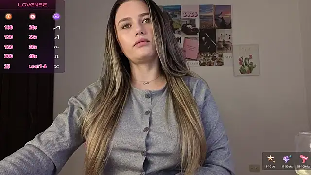 Snapshot of Veronika__Winslow_ chatting on 03/27/26, 03:56 Veronika Winslow online show from 03/27/26, 03:56