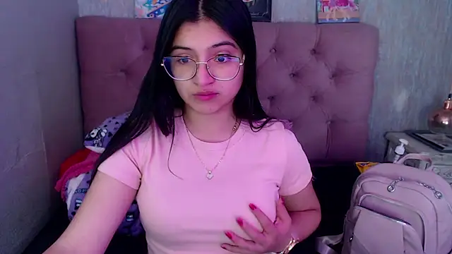 laurenelove online show from 10/08/25, 02:20