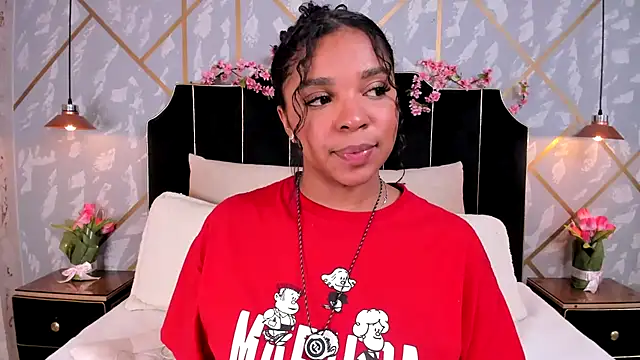 LisaMendez online show from 05/02/26, 03:55