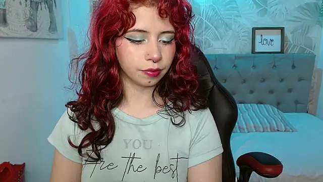 Lily tk online show from 11/21/25, 03:27