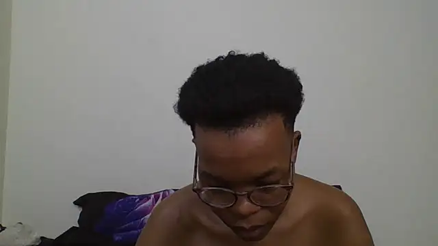 Snapshot of Sexy_Dymme chatting on 09/24/25, 06:11 Sexy Dymme online show from 09/24/25, 06:11