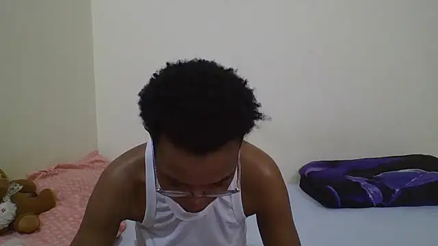 Snapshot of Sexy_Dymme chatting on 10/26/25, 07:31 Sexy Dymme online show from 10/26/25, 07:31