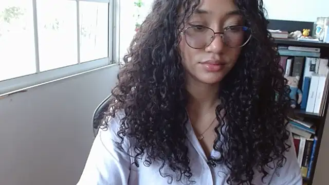 Snapshot of clitia_xx chatting on 02/05/26, 07:51 clitia xx online show from 02/05/26, 07:51