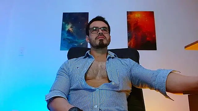 Axel Lover online show from 11/18/25, 11:15