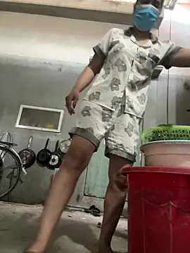 sharon-Hanna online show from 09/15/25, 02:11