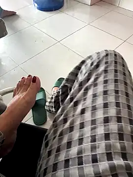 sharon-Hanna online show from 10/08/25, 01:58