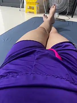 sharon-Hanna online show from 12/05/25, 01:47