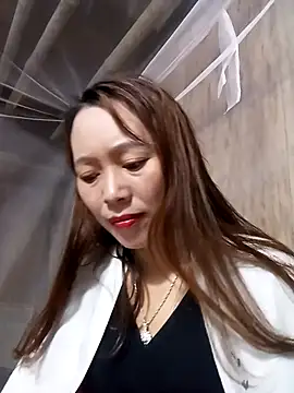 Bianly online show from 11/25/25, 01:16